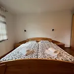Apartma Ana In Manca Begunje