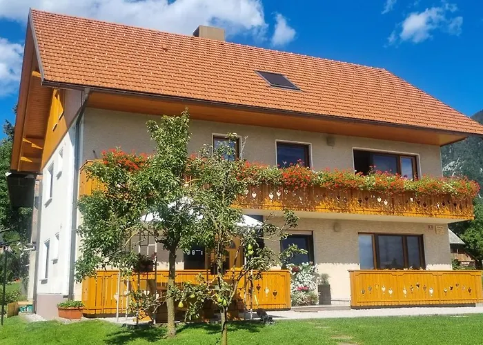 Daire Apartma Ana In Manca Begunje na Gorenjskem